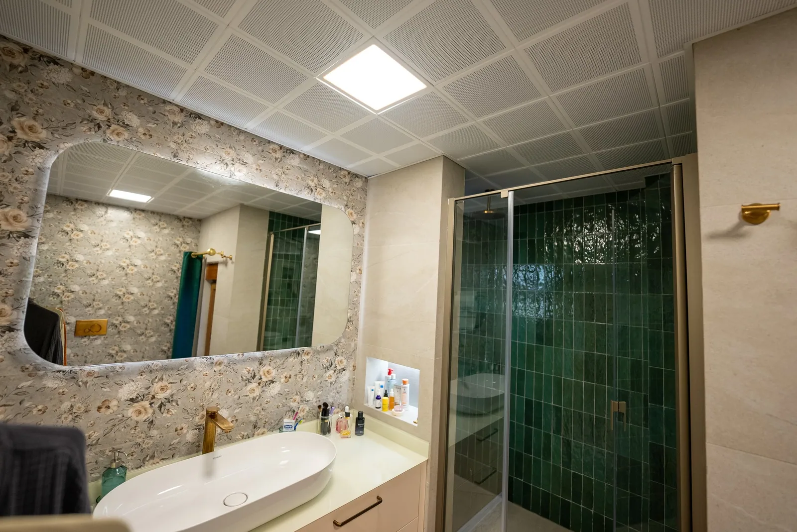 Belek Villa – Ebeveyn banyosu