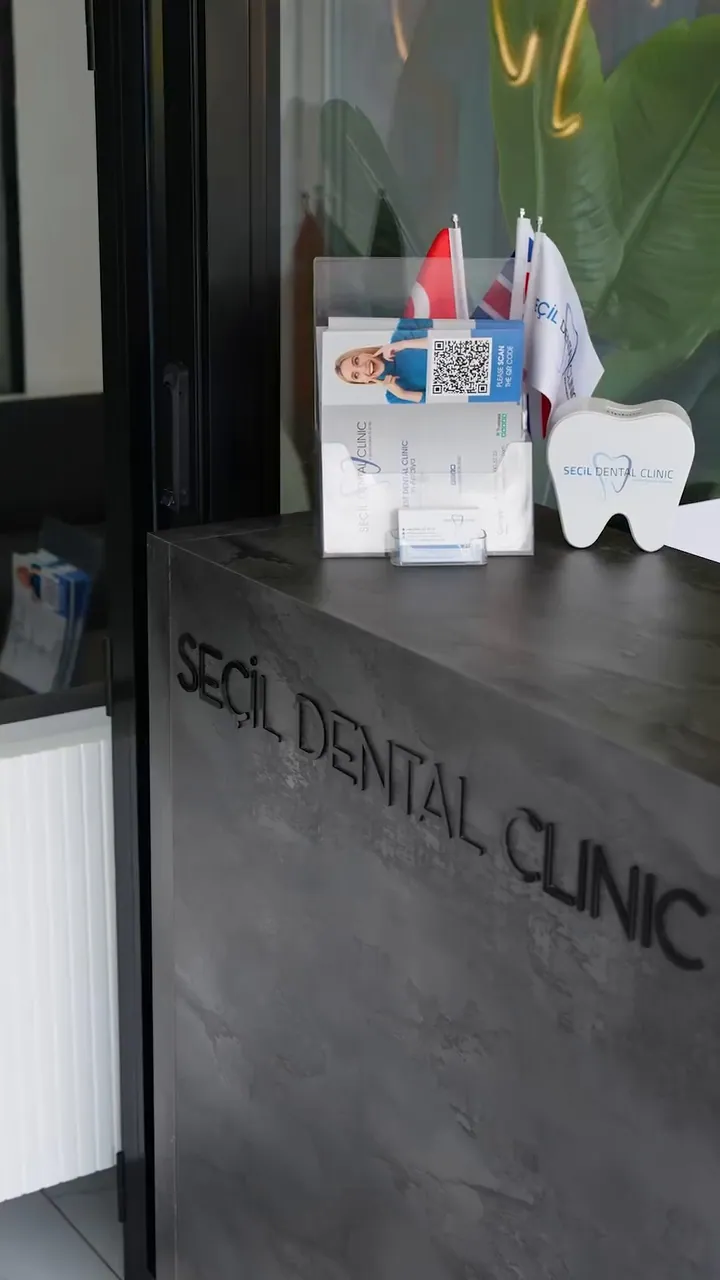 Seçil Dental Clinic – Cam bölme